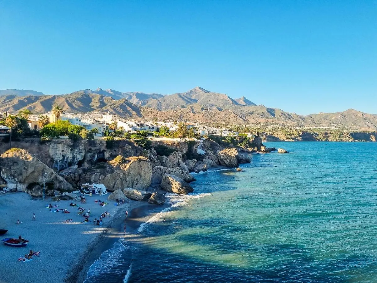 Fantastic Penthouse With Roof Terrace In The Heart Of Nerja Apartment